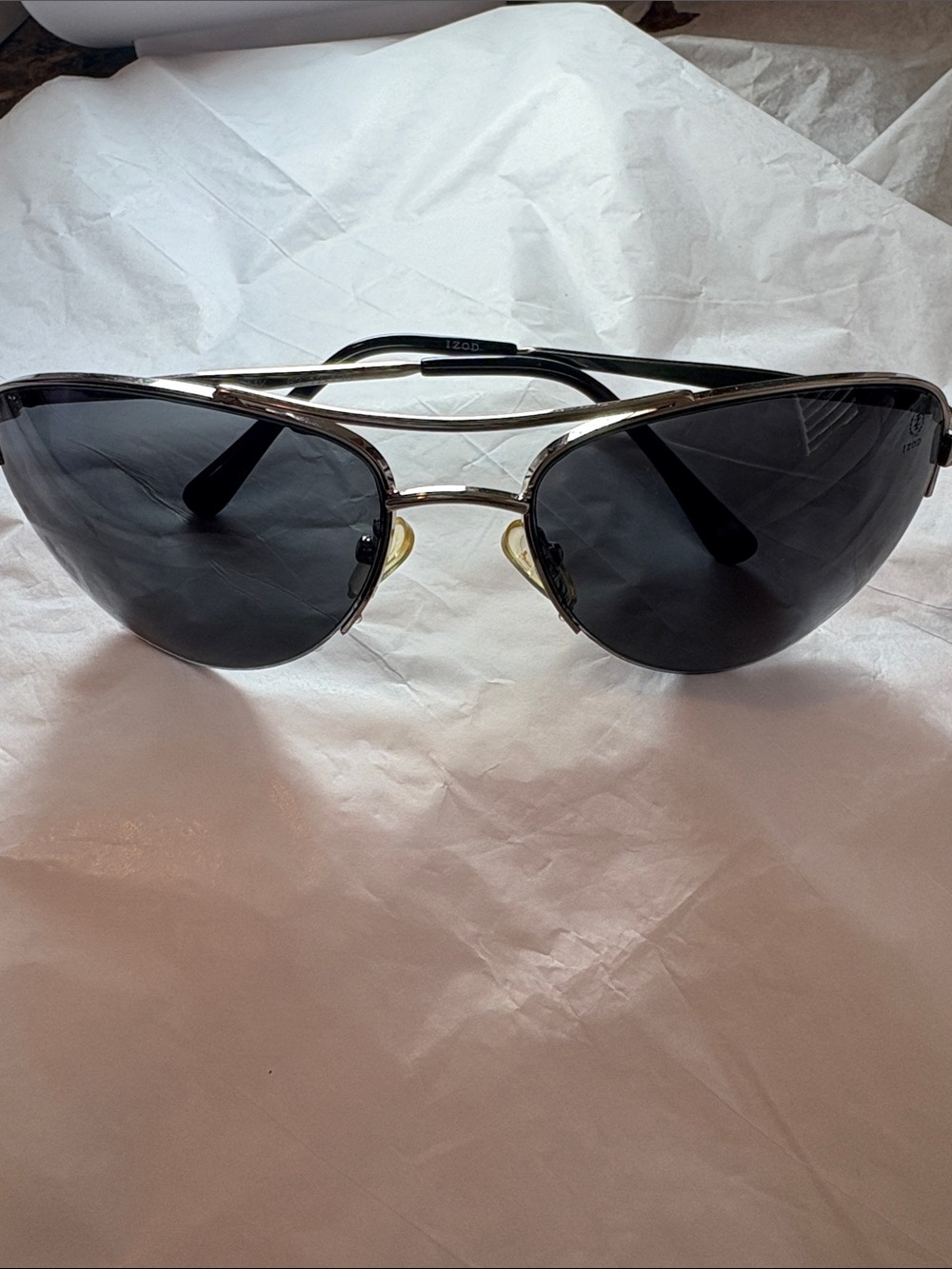 Izod Silver Aviator Sunglasses with Dark Gray lenses IZ165 40